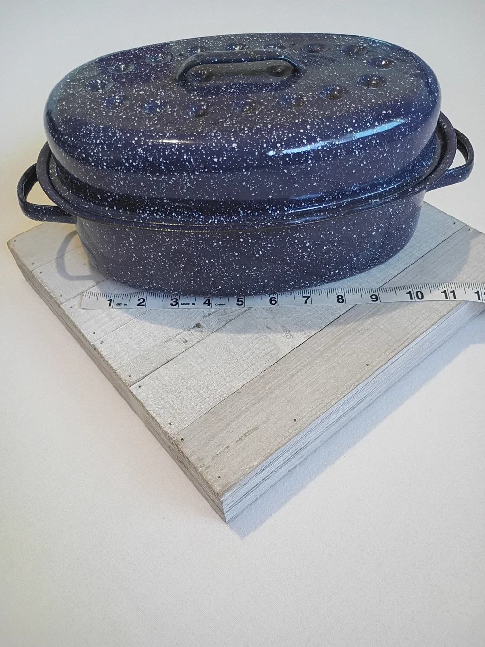 blue speckled enamelware metal oval roasting pan 10 inches